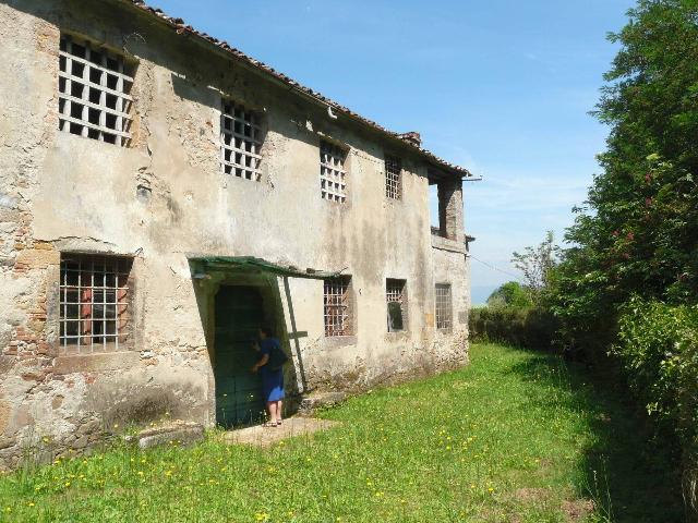 Country house or cottage in Strada Comunale per San Giusto E Sant'Andrea, Capannori - Photo 1