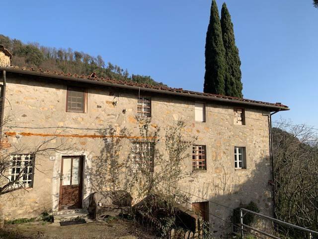 Country house or cottage in Via della Chiesa XXII 2292, Lucca - Photo 1