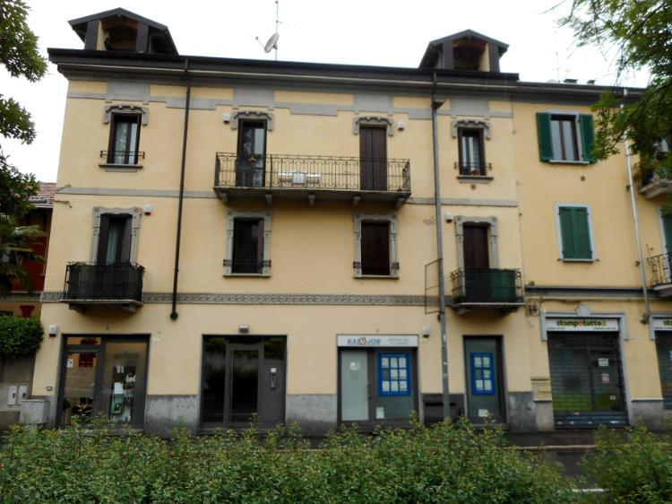 Immobile commerciale in vendita a Novara