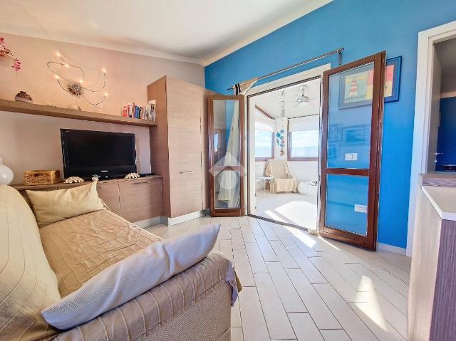 2-room flat in Baia delle Mimose, Badesi - Photo 1