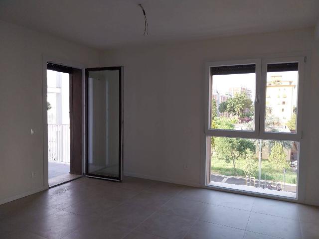 3-room flat in Via Giosuè Carducci 47, Scandicci - Photo 1