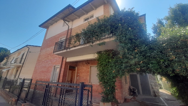 Casa indipendente in Via Francesco Briganti 19, Deruta - Foto 1