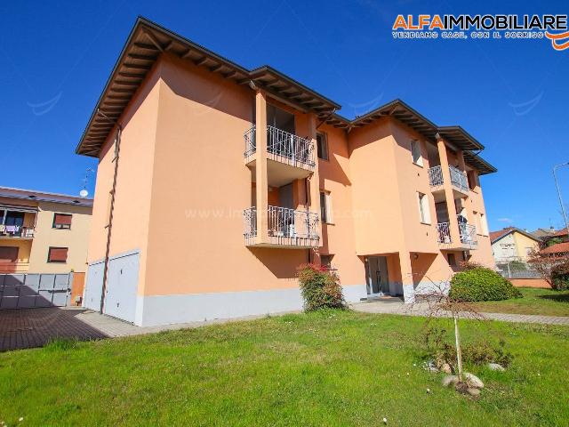 2-room flat in Via Paolo Borsellino 4a, Galliate - Photo 1