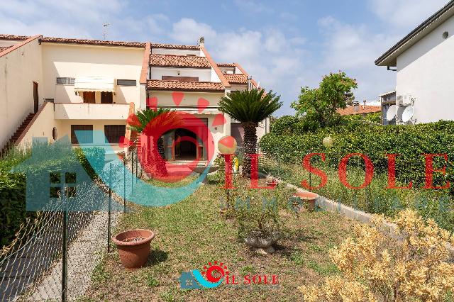 Detached house in Via delle Gardenie, Pisa - Photo 1