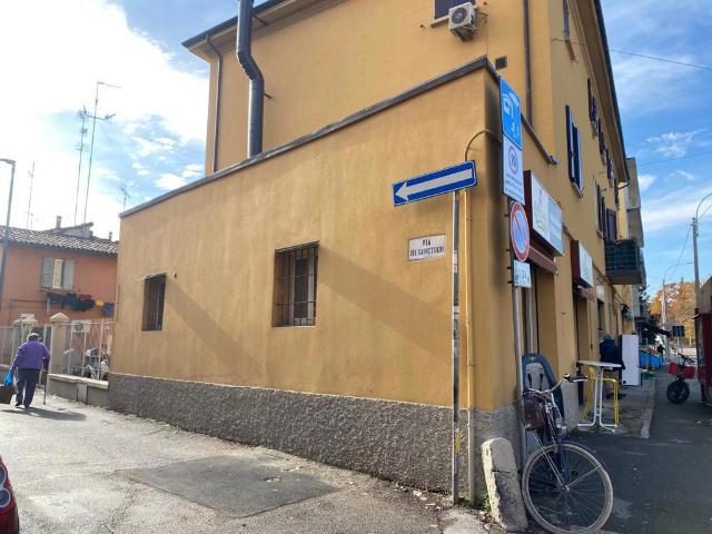 Geschäft in Via Andrea Costa 226/a-B, Bologna - Foto 1