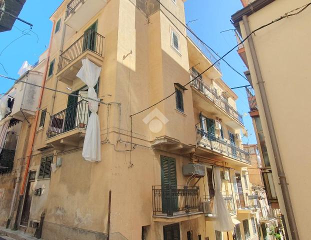 4-room flat in Via Giuseppe Verdi 15, Monreale - Photo 1