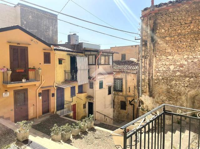 One-room flat in {3}, Salita Sant'Antonino 5 - Photo 1