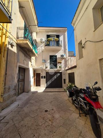 4-room flat in Via Chiasso Giovan Battista Greco 18, Monreale - Photo 1