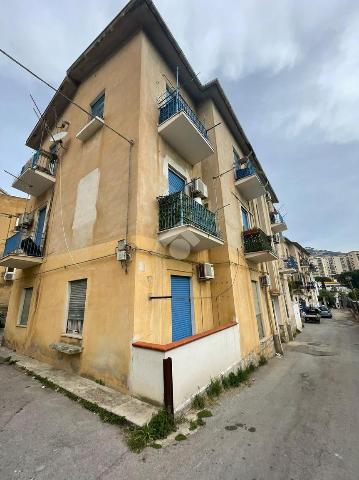 3-room flat in Via Filippo Turati 5, Monreale - Photo 1