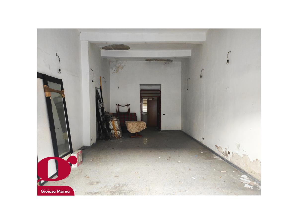 Magazzino in Via Umberto I 92, Gioiosa Marea, {3} - Foto 2