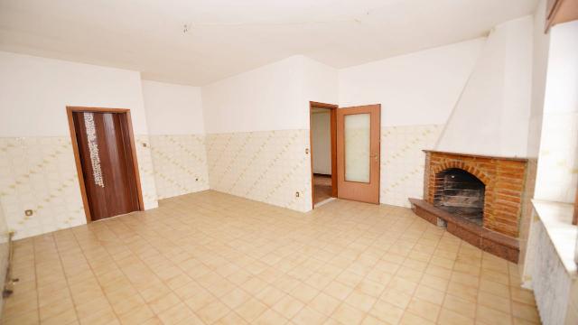 4-room flat in Trav. Via De Gasperi, Vibo Valentia - Photo 1