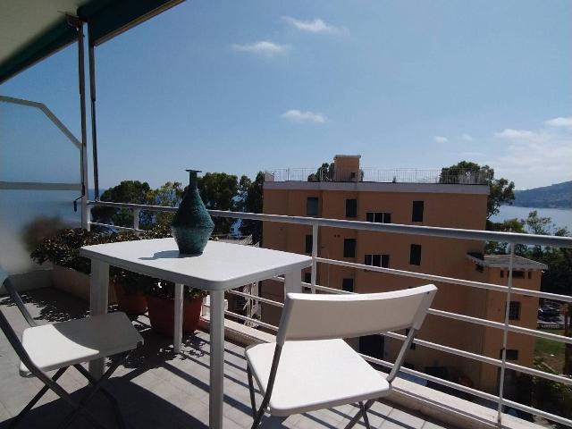 2-room flat in Via Camillo Benso di Cavour, Ospedaletti - Photo 1