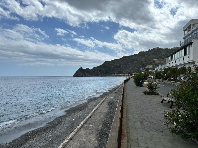 Bilocale in Via Consolare Valeria 73, Sant'Alessio Siculo - Foto 1