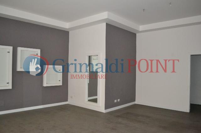 Geschäft in Via G. Oberdan 63a, Lecce - Foto 1