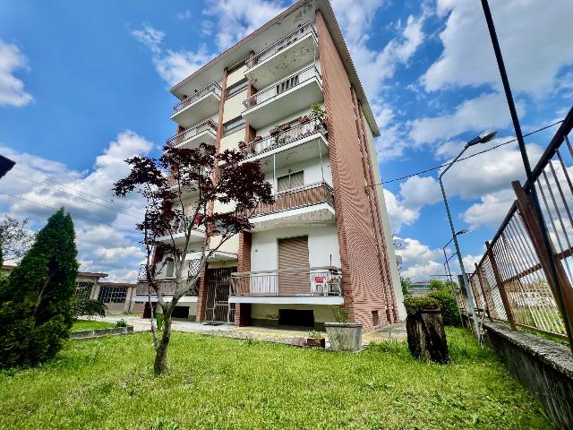 2-room flat in Via Sturetta, Borgaro Torinese - Photo 1