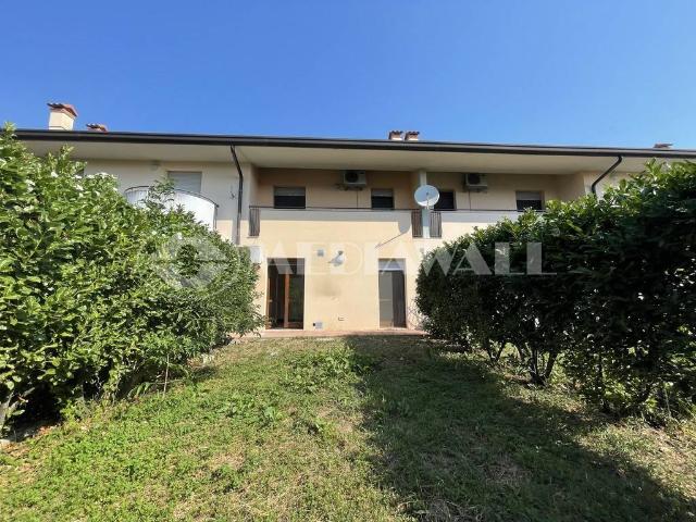 Villa a schiera, Maniago - Foto 1