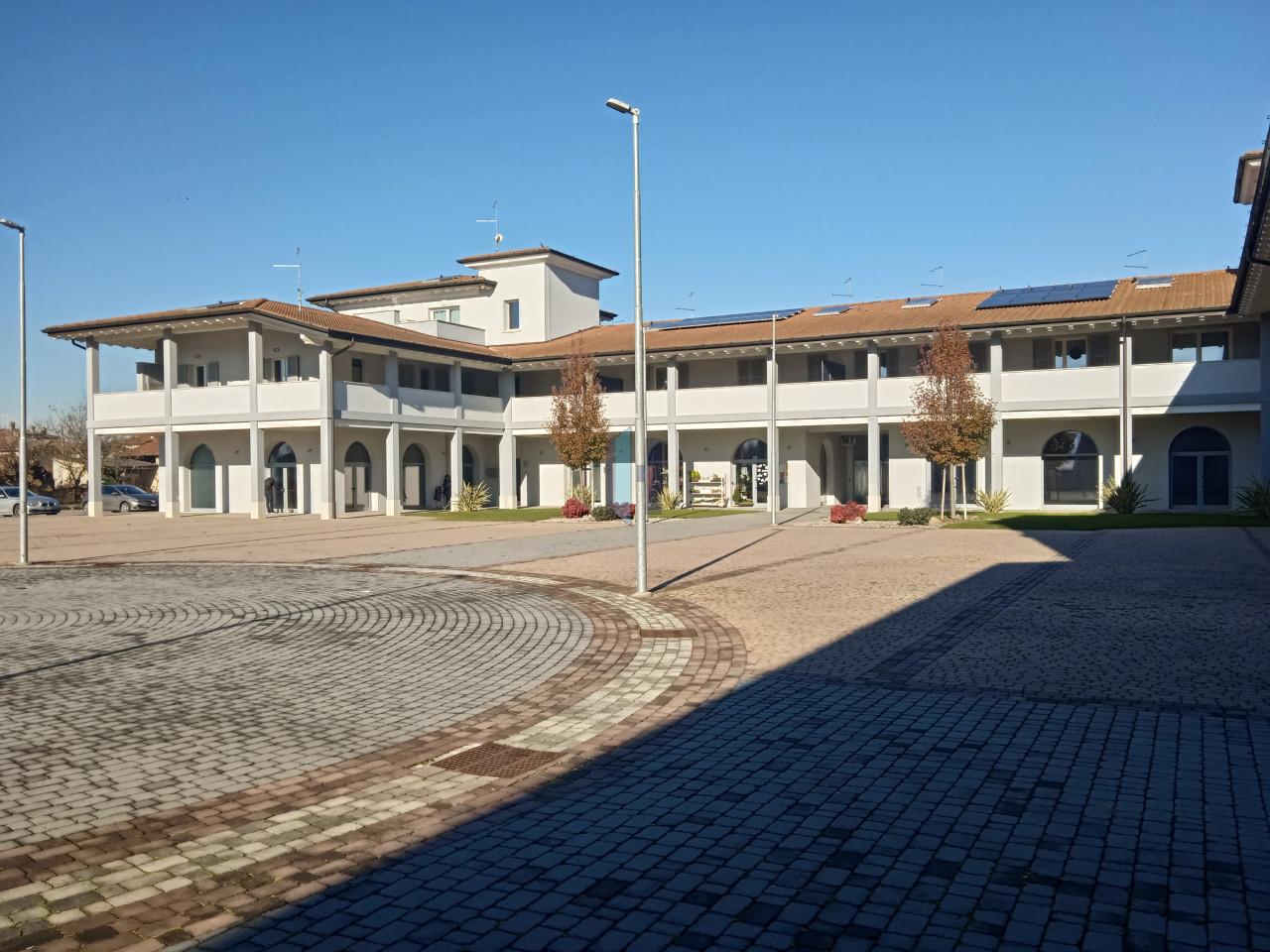 Negozio in , Brandico, {3} - Foto 2