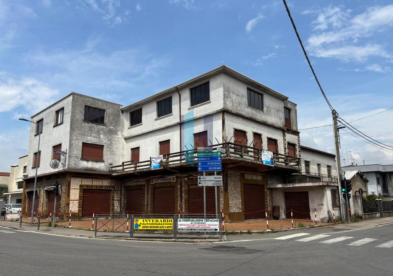 Albergo in , Trenzano, {3} - Foto 1