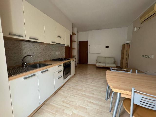 Zweizimmerwohnung in Via Girolamo Savonarola, Alessandria - Foto 1