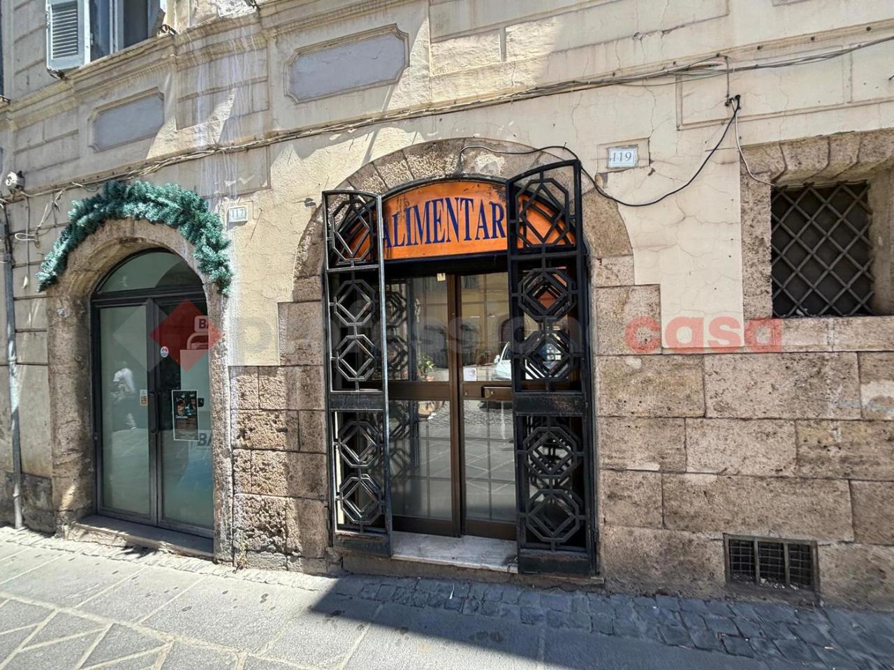 Negozio in Strada Vittorio Emanuele Snc, Anagni, {3} - Foto 2