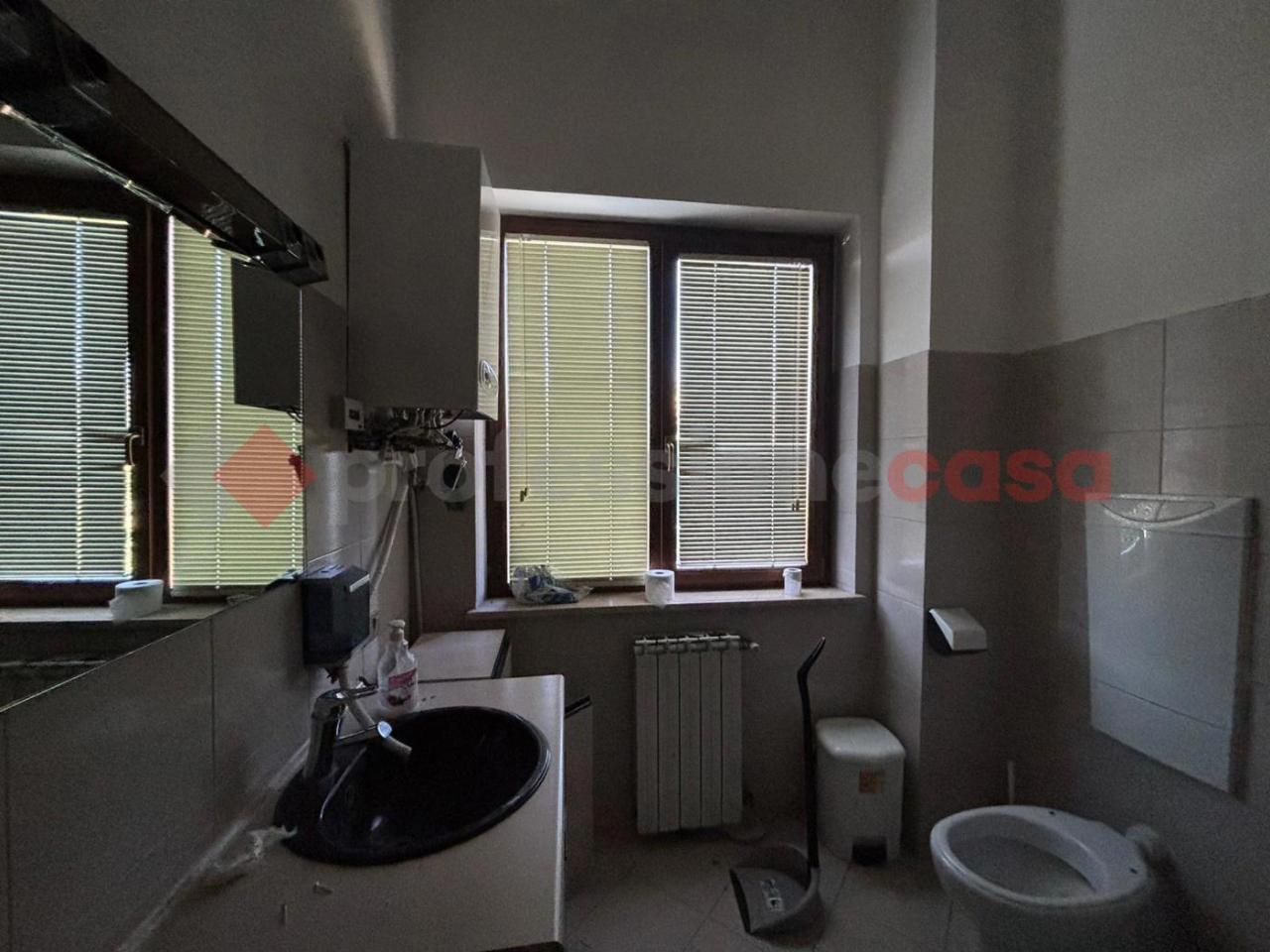 Ufficio in Via Calzatora  N.92, Anagni, {3} - Foto 2