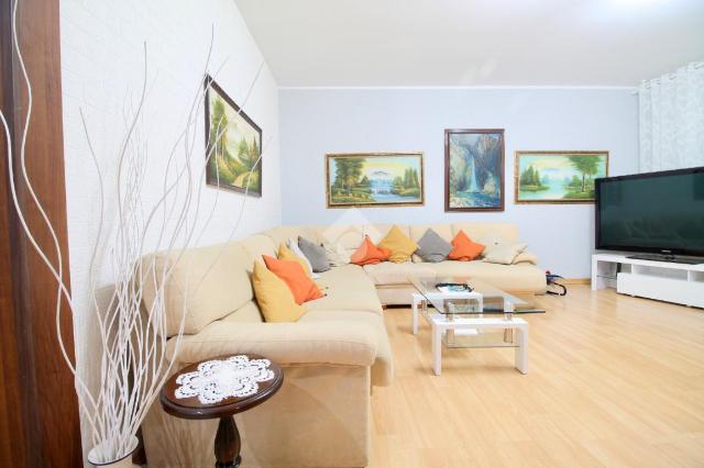 main gallery real estate image