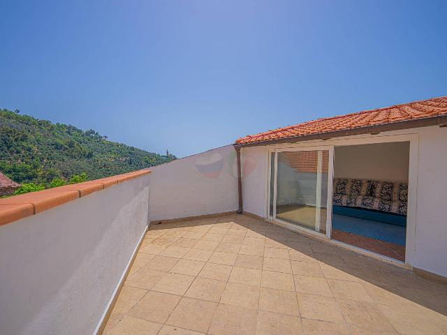 Penthouse in Via degli Orti 5, Imperia - Photo 1