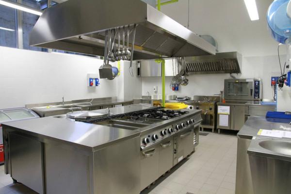 Ristorante in Viale Europa 479, Lucca, {3} - Foto 2
