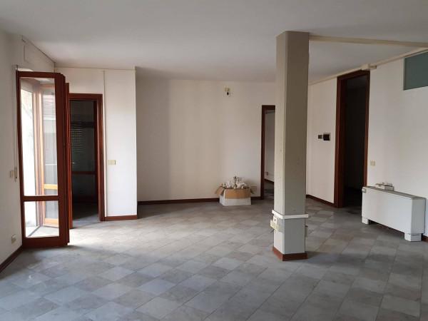 Ufficio in , Lucca, {3} - Foto 1