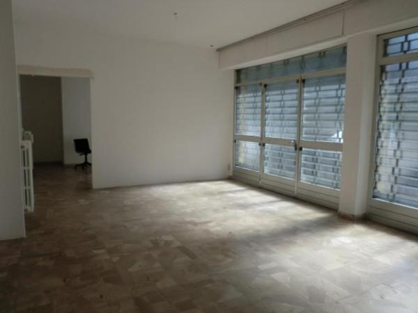 Capannone in Viale G. Puccini, Lucca, {3} - Foto 2