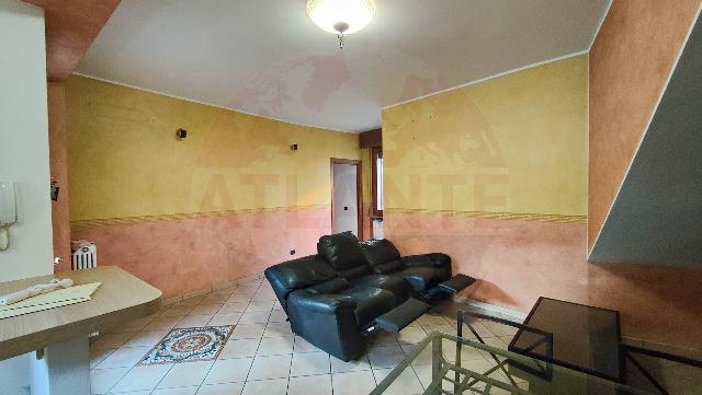 2-room flat in Via Dante Alighieri 121, Martinengo - Photo 1