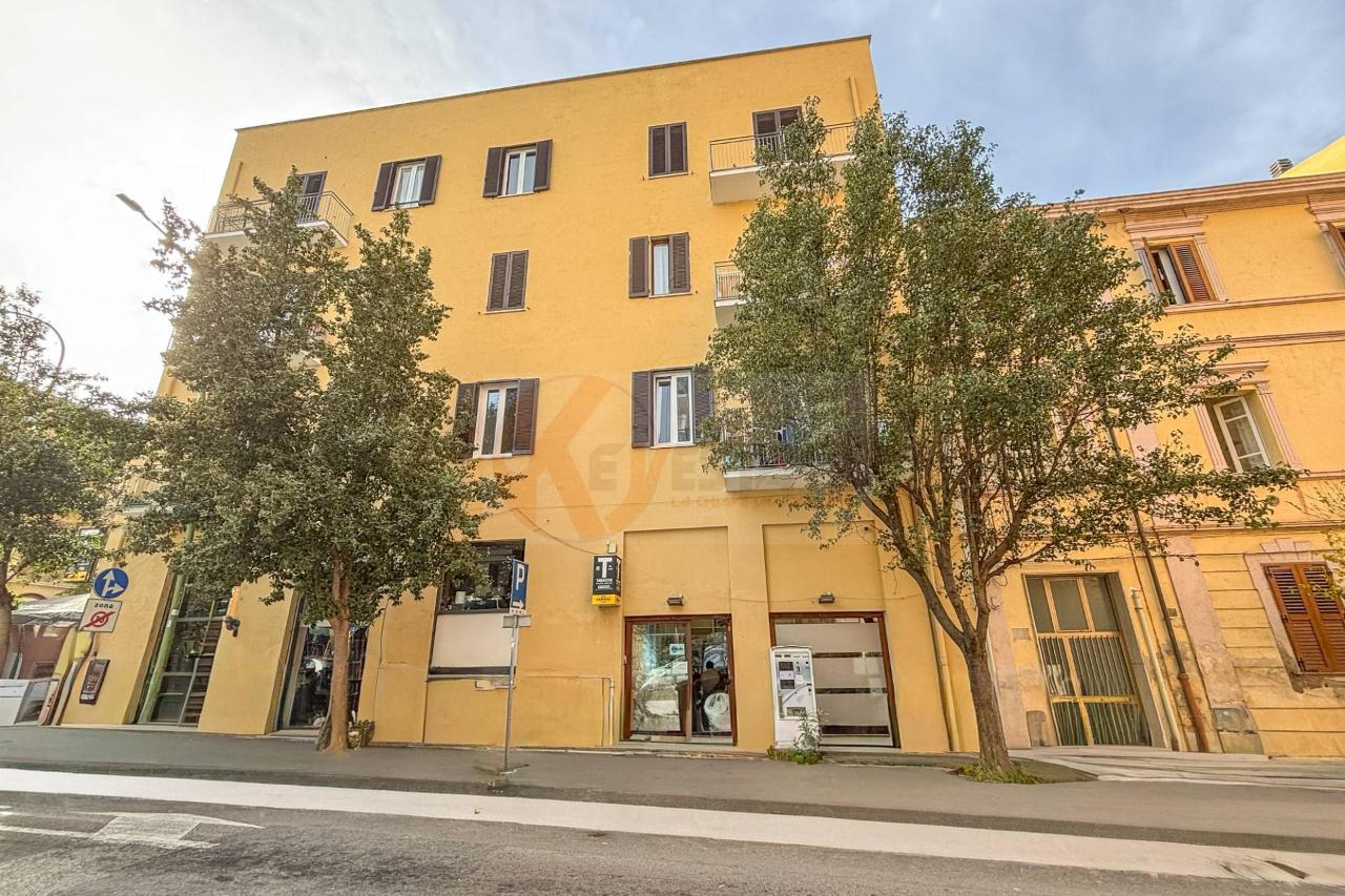 Esercizio commerciale in Via Principessa Maria 50, Sassari, {3} - Foto 1