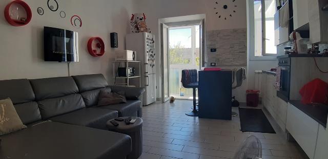 4-room flat in Via Santo Stefano 27, Livorno - Photo 1