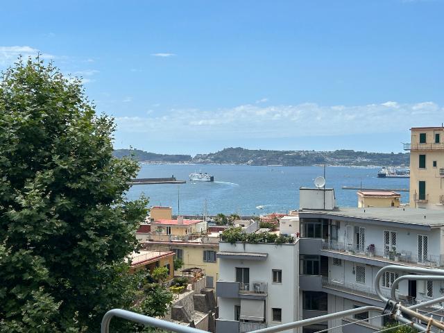 Apartament in Via Pietro Ragnisco, Pozzuoli - Photo 1