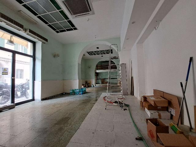 Geschäft in Via Verdi 1 1, Livorno - Foto 1