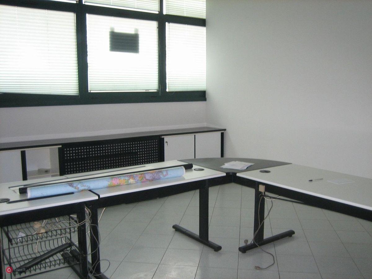 Laboratorio in , Soliera, {3} - Foto 2