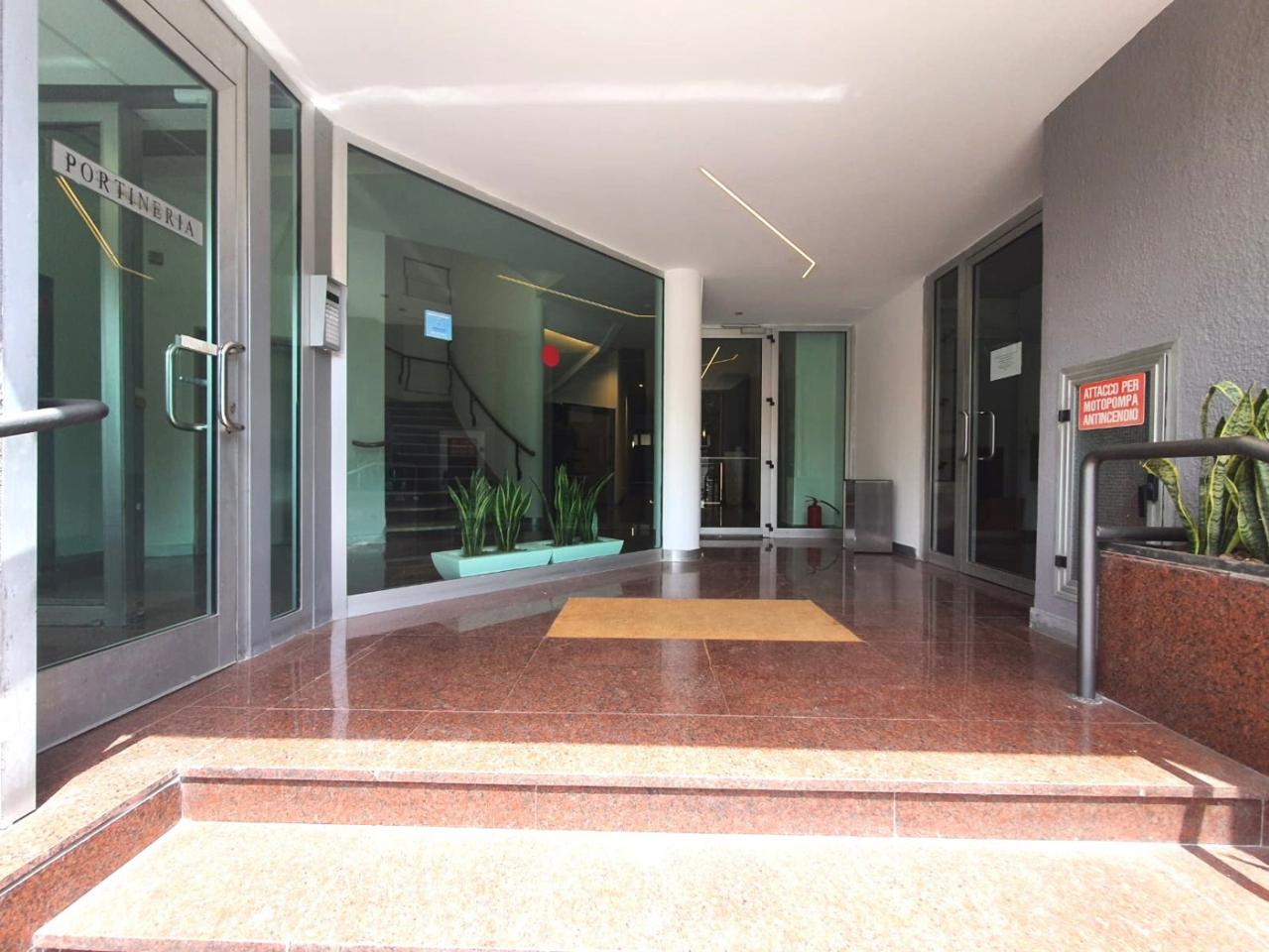 Ufficio in Via Lincoln 21, Palermo, {3} - Foto 2