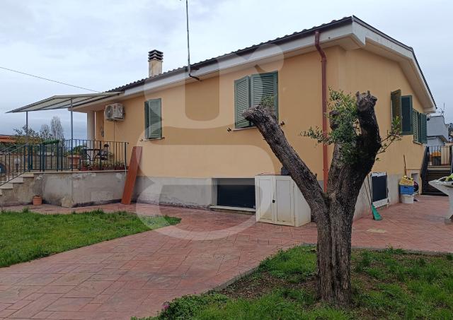 Mansion in {3}, Via Fondi 26 - Photo 1