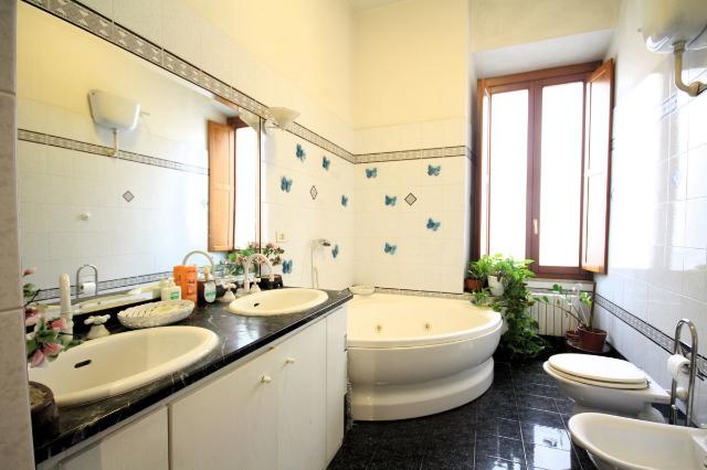 4-room flat in Via Bergamo, Roma - Photo 1