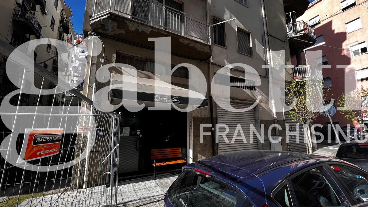 Negozio in Via Galluppi 73, Cosenza, {3} - Foto 1
