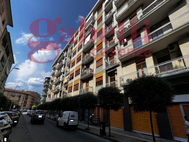 2-room flat in {3}, Corso Luigi Fera  86 - Photo 1