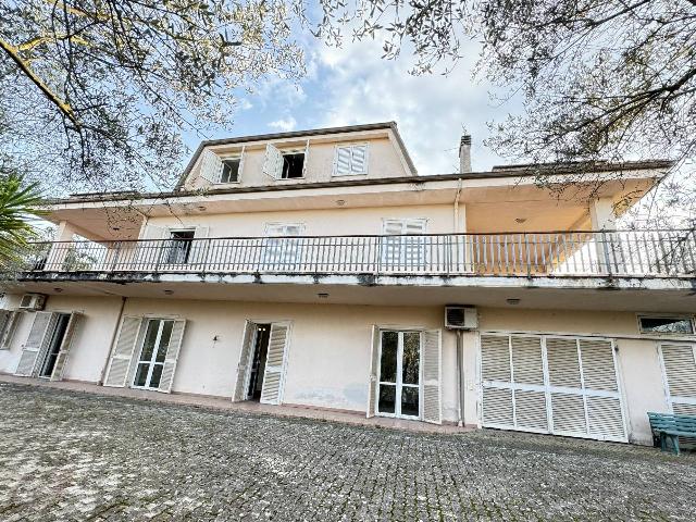 Mansion in Via Forcella 61, Frosinone - Photo 1