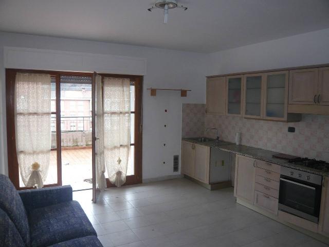 3-room flat in Viale Resistenza, Aulla - Photo 1