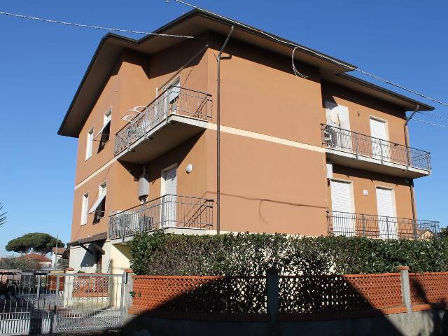 Mansion in Via Calcina 39, Luni - Photo 1