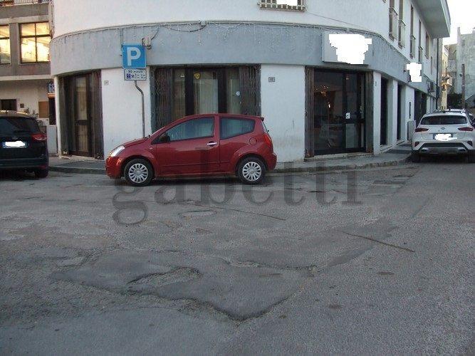 Negozio in Via dei Pellai 22-24, Tricase - Foto 1