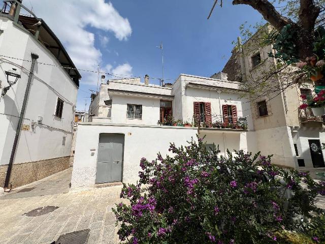 Detached house in Piazza Adua 8, Cassano delle Murge - Photo 1