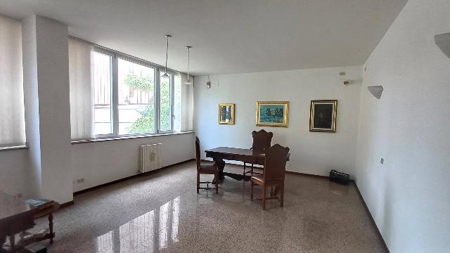 Büro in Piazza della Rinascita 49, Pescara - Foto 1