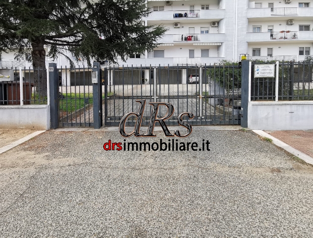 4-room flat in Via Anzio, Pisticci - Photo 1