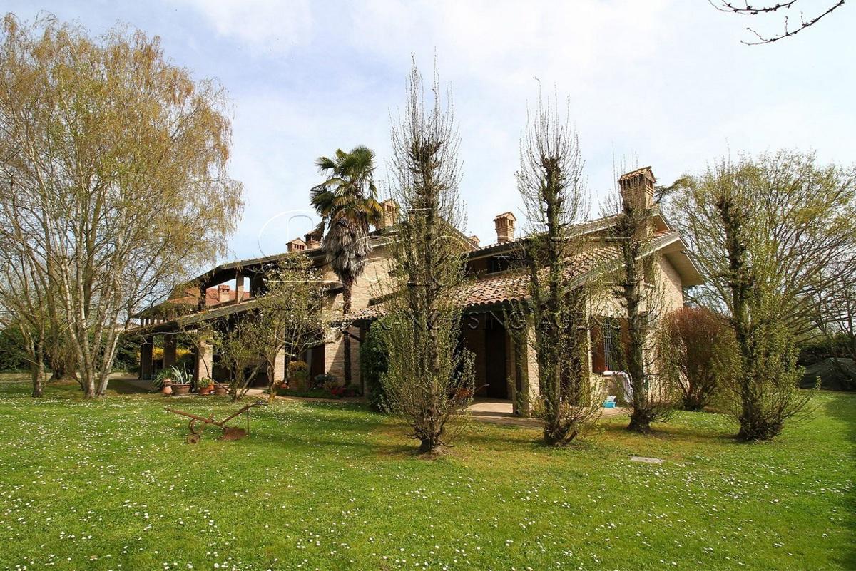 Villa in vendita a Tresignana
