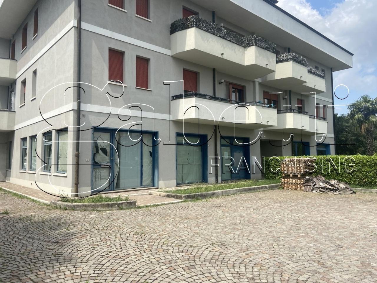 Negozio in Via Statale, Terre del Reno, {3} - Foto 1